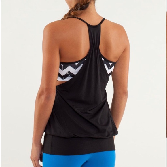 Lululemon No Limits Tank Size 4. Color: Black / Arrow Chevron White Black - Picture 2 of 13